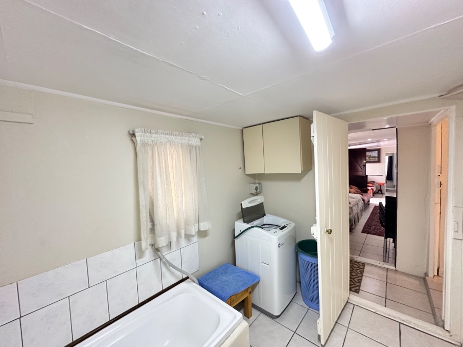 4 Bedroom Property for Sale in Hartenbos Central Western Cape